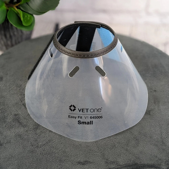 Vet One adjustable Elizabethan collar E small 9"-11" dog cat - Picture 1 of 7